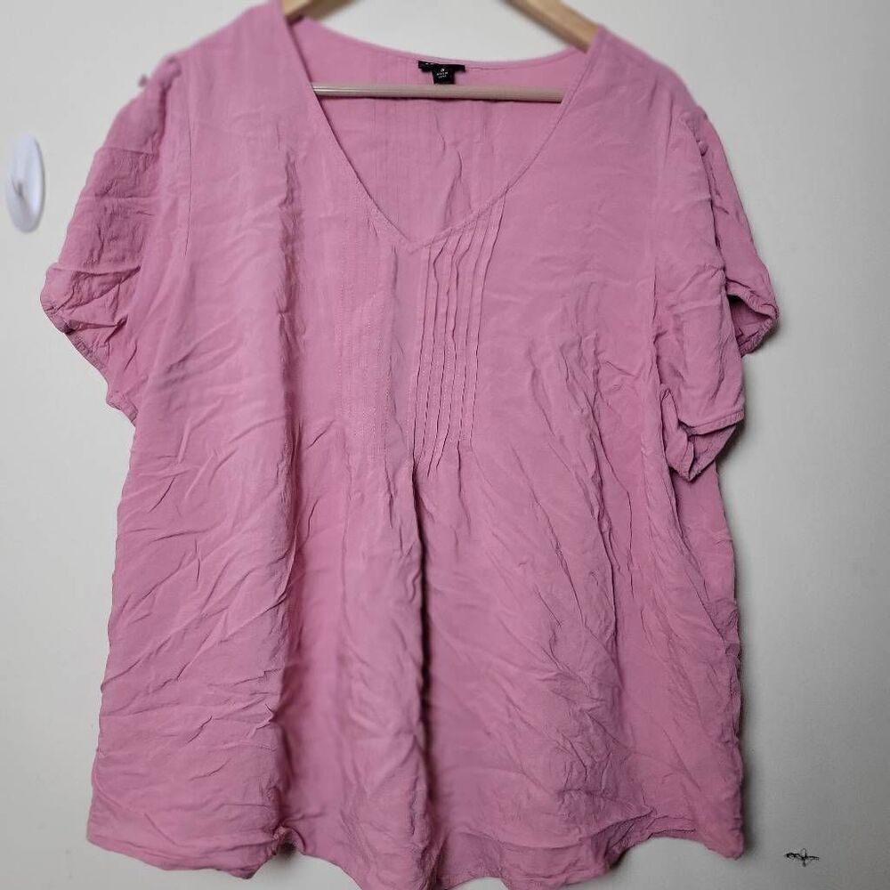 Torrid CHALLIS PINTUCK FLUTTER SLEEVE TOP Pink 3X